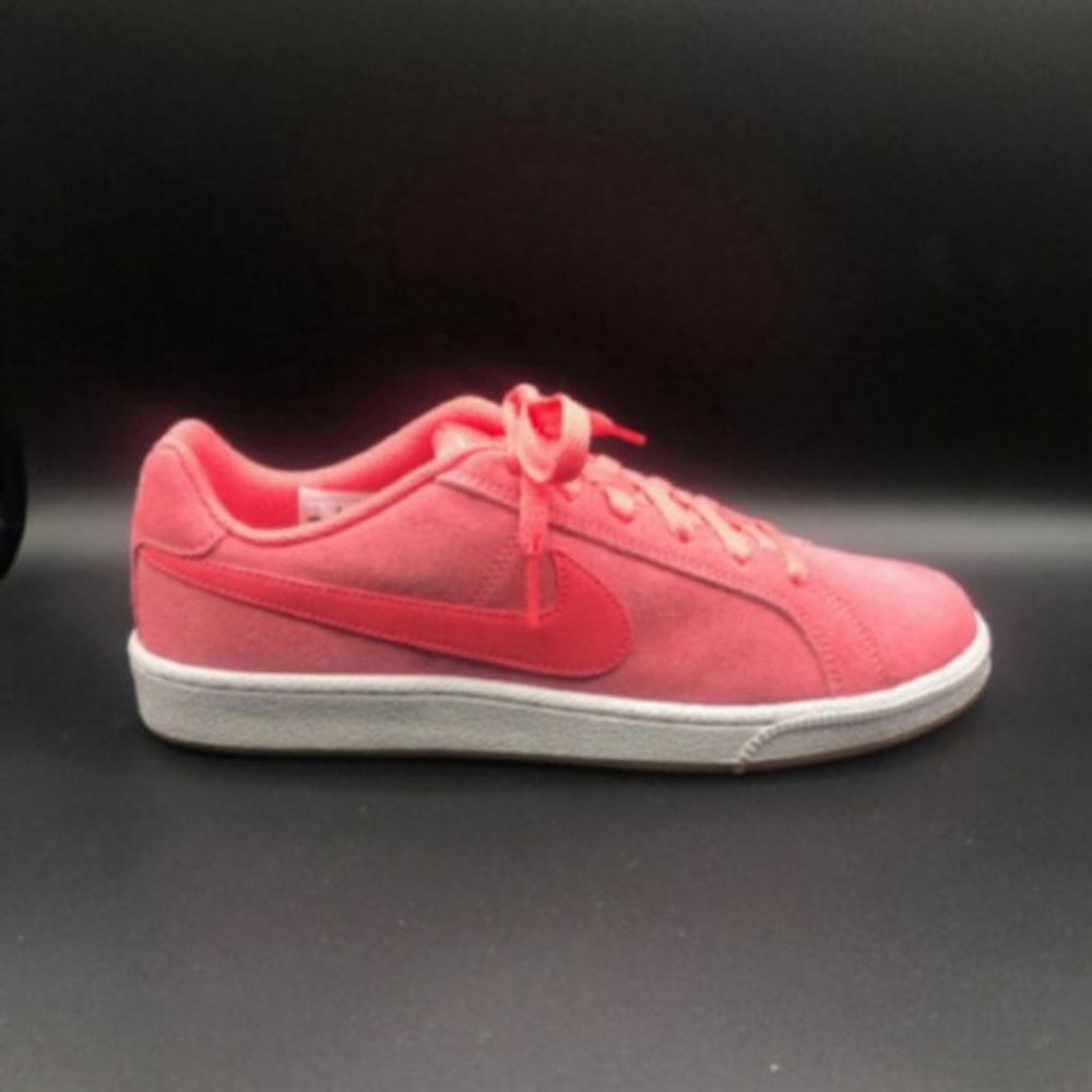 Women's Nike Court Royale Suede Pink/White